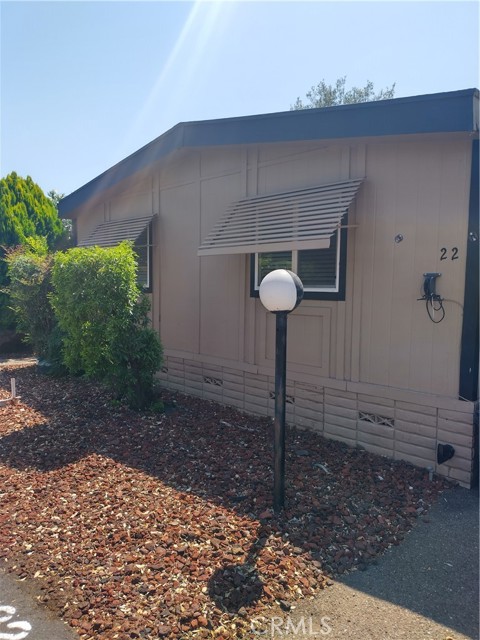 400 Sulphur Bank #22 Drive, Clearlake Oaks CA: https://media.crmls.org/medias/938e0ee3-2023-41e5-b0d4-fc89fcc24ac9.jpg