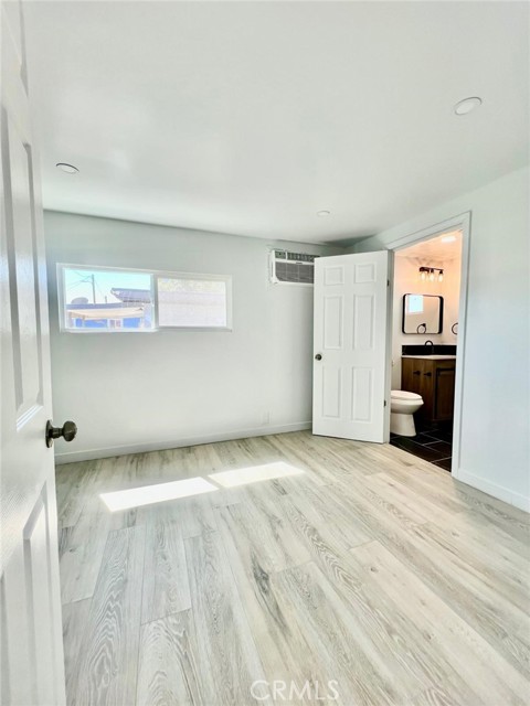 Detail Gallery Image 2 of 18 For 6150 E Ave #4,  Palmdale,  CA 93552 - 3 Beds | 2 Baths