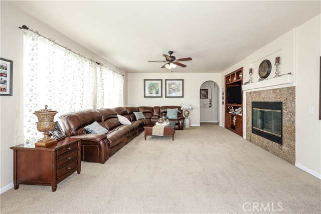 Detail Gallery Image 24 of 60 For 9635 Heatherhearst Dr, Chowchilla,  CA 93610 - 5 Beds | 2/1 Baths