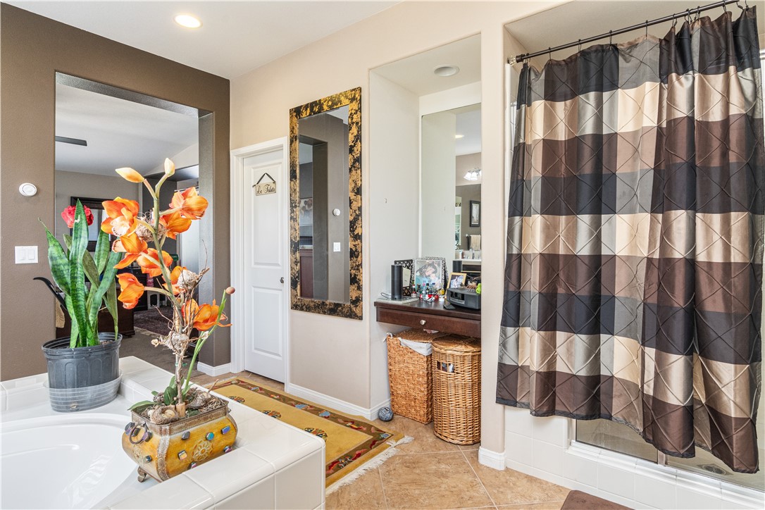 Detail Gallery Image 26 of 49 For 25944 Thistletown Ct, Menifee,  CA 92584 - 4 Beds | 2/1 Baths