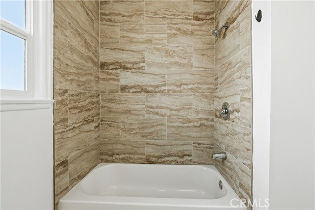 Detail Gallery Image 18 of 26 For 7112 Teesdale, North Hollywood,  CA 91605 - 3 Beds | 2 Baths