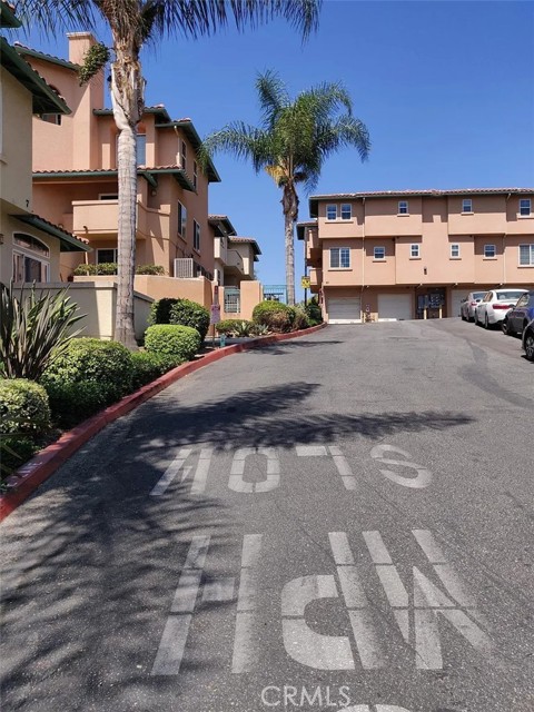 Detail Gallery Image 22 of 22 For 3711 Baldwin St #904,  Los Angeles,  CA 90031 - 2 Beds | 2 Baths