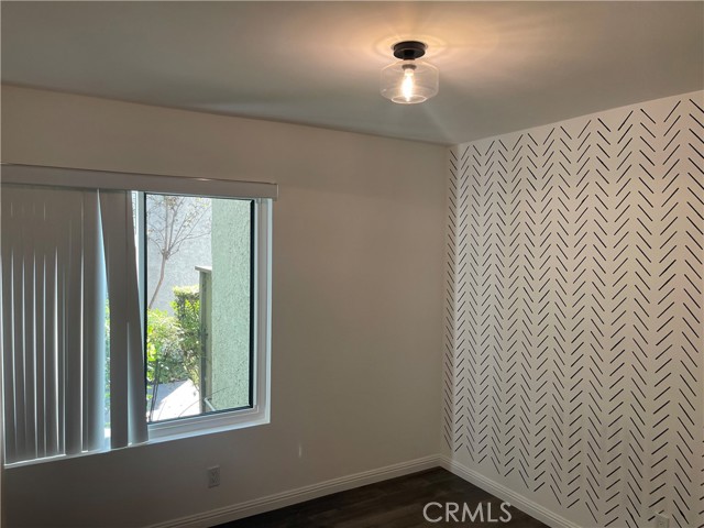 Detail Gallery Image 21 of 49 For 15511 Sherman Way, Van Nuys,  CA 91406 - 3 Beds | 2 Baths