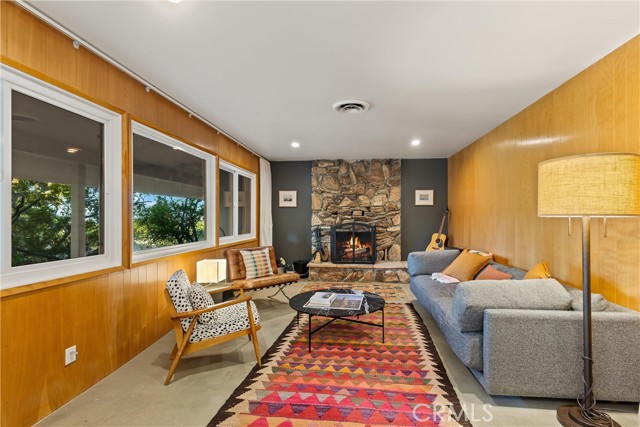 Detail Gallery Image 10 of 67 For 58747 San Marino, Yucca Valley,  CA 92284 - 3 Beds | 2/1 Baths