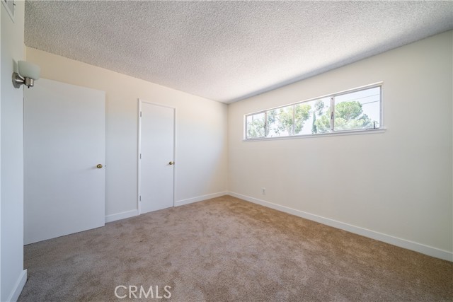 Detail Gallery Image 13 of 21 For 39543 Armfield Ave, Palmdale,  CA 93551 - 3 Beds | 1/1 Baths
