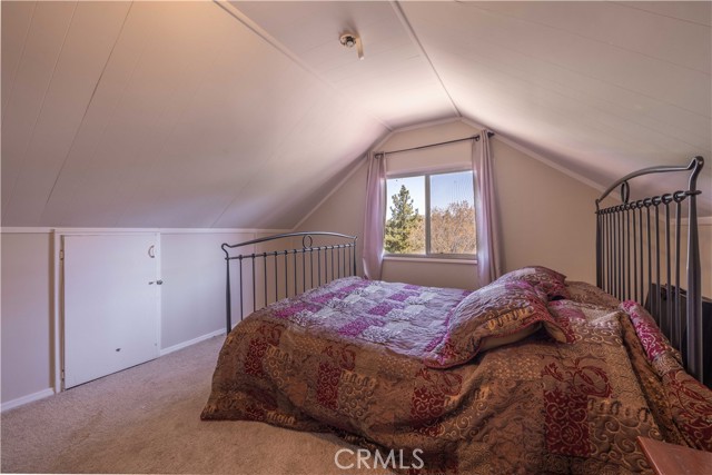 Detail Gallery Image 34 of 43 For 43418 Ridge Crest Dr, Big Bear Lake,  CA 92315 - 2 Beds | 2 Baths