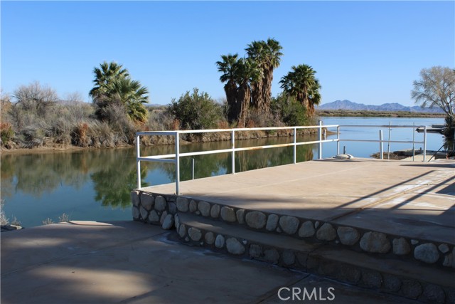 Detail Gallery Image 5 of 43 For 1552 Hwy. 95, Blythe,  CA 92225 - 4 Beds | 3 Baths