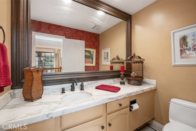 Detail Gallery Image 22 of 31 For 23 Ocean Vista, Newport Beach,  CA 92660 - 2 Beds | 2/1 Baths