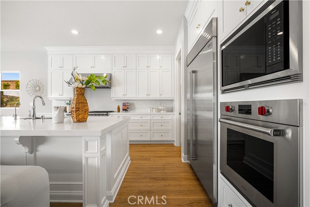 Detail Gallery Image 21 of 55 For 12043 Red Hawk Lane, Porter Ranch,  CA 91326 - 4 Beds | 4/1 Baths