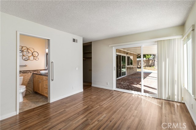 25265 Pana Court, Lake Forest CA: https://media.crmls.org/medias/9395907f-abd1-4f53-af5a-963a70fb0930.jpg