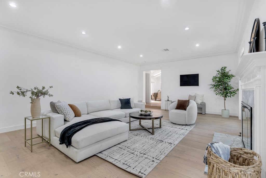 MLS #OC26196346 image #18