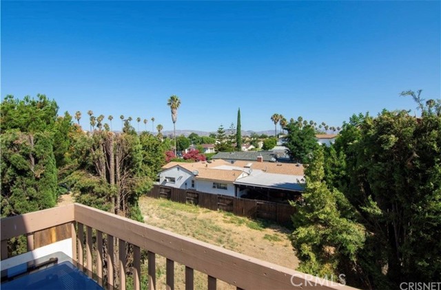 Detail Gallery Image 23 of 30 For 6912 Remmet Ave #5,  Canoga Park,  CA 91303 - 2 Beds | 2/1 Baths