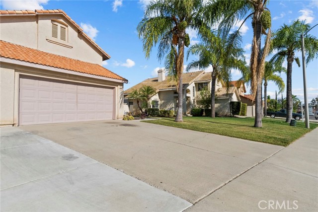 Detail Gallery Image 3 of 52 For 24510 Camino Mirabella, Murrieta,  CA 92562 - 3 Beds | 2/1 Baths