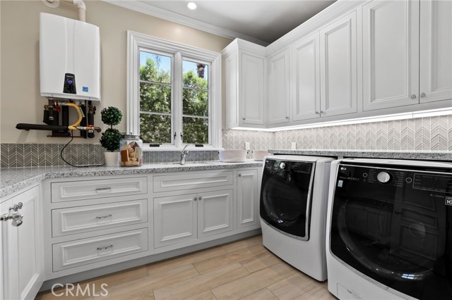 Detail Gallery Image 25 of 59 For 78 W Las Flores Ave, Arcadia,  CA 91007 - 6 Beds | 6/1 Baths