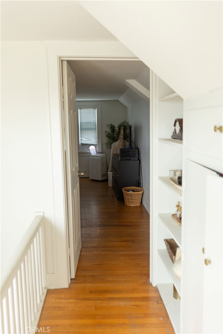 MLS #OC25221176 image #29