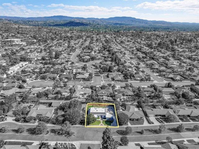 Detail Gallery Image 24 of 25 For 14272 Acacia Dr, Tustin,  CA 92780 - 3 Beds | 2 Baths