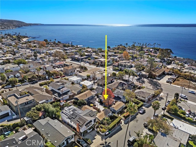 235 Cajon Street, Laguna Beach CA: https://media.crmls.org/medias/93986c2d-49f2-4eb1-b3aa-eeb0bc5a2b51.jpg
