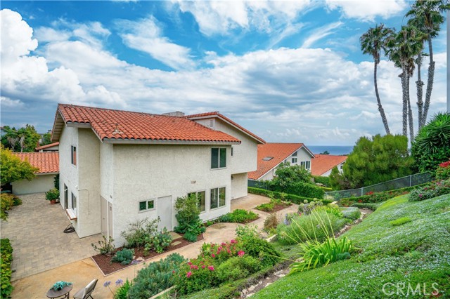Detail Gallery Image 2 of 47 For 30440 via Victoria, Rancho Palos Verdes,  CA 90275 - 4 Beds | 2/1 Baths