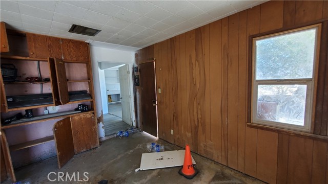 32676 Foothill Road, Lucerne Valley CA: https://media.crmls.org/medias/939a3f7c-b1c1-4b0d-ac67-23c92c21e72c.jpg