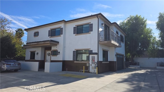 8238 Sharuzi LN