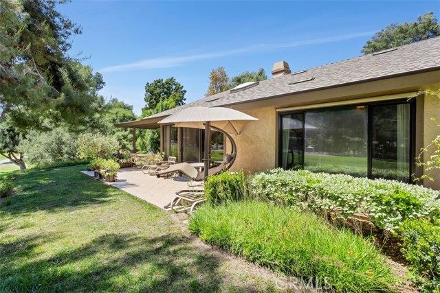 4119 Oak Island Lane, Fallbrook CA: https://media.crmls.org/medias/939a7cc6-54f1-4187-bfb4-96742fb169c4.jpg