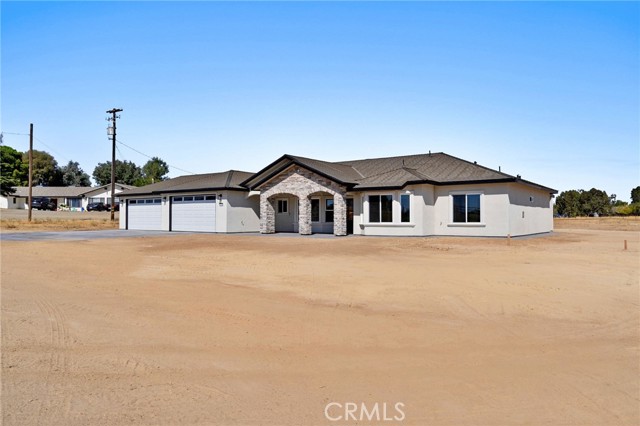 Image 3 for 17113 Karen Rd, Madera, CA 93636