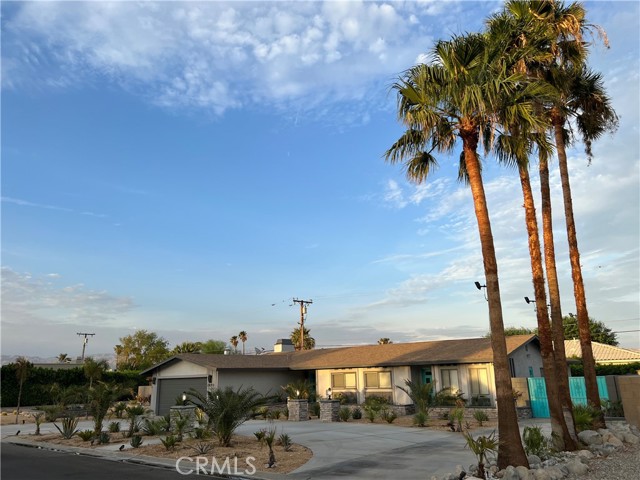 Detail Gallery Image 6 of 46 For 2890 N Biskra Rd, Palm Springs,  CA 92262 - 4 Beds | 3 Baths