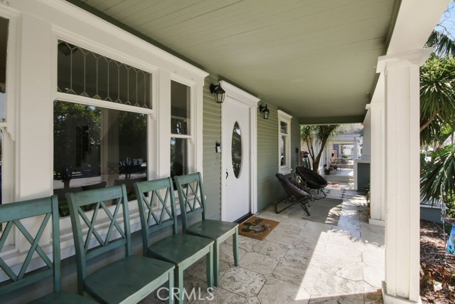 522 S Helena Street, Anaheim CA: https://media.crmls.org/medias/939ec32b-fdf7-4807-b828-8d252df4f061.jpg