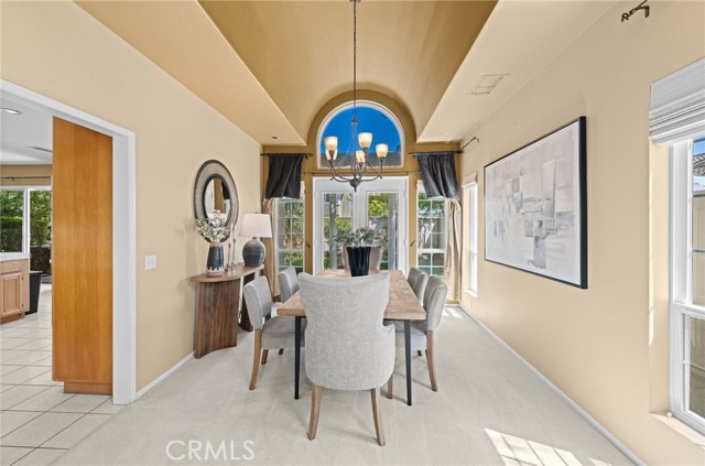 Detail Gallery Image 9 of 45 For 45422 Camino Monzon, Temecula,  CA 92592 - 4 Beds | 4 Baths