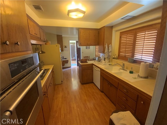 9506 Guess Street, Rosemead CA: https://media.crmls.org/medias/939fe18b-a783-40f2-8af1-a4ae82999ebe.jpg