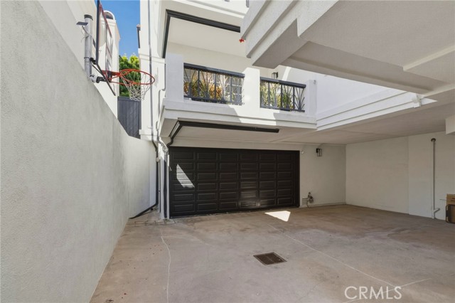 716 Lucia, Redondo Beach, California 90277, 3 Bedrooms Bedrooms, ,3 BathroomsBathrooms,Residential,For Sale,Lucia,SB26088691