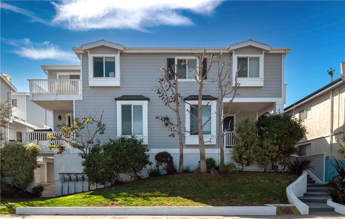 1202 Tennyson Street, Manhattan Beach, California 90266, 3 Bedrooms Bedrooms, ,2 BathroomsBathrooms,Residential,Sold,Tennyson Street,SB22030278