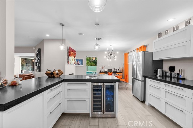 3051 Gertrude Avenue, La Crescenta CA: https://media.crmls.org/medias/93a20abb-34c1-4bd9-aade-b95785b78ecb.jpg
