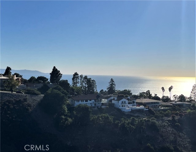 6542 Ocean Crest Drive, Rancho Palos Verdes, California 90275, 2 Bedrooms Bedrooms, ,2 BathroomsBathrooms,Residential,Sold,Ocean Crest,PV22231818