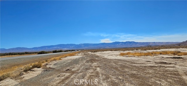 Detail Gallery Image 2 of 3 For 800 Hwy 247/Barstow Rd., Lucerne Valley,  CA 92356 - – Beds | – Baths