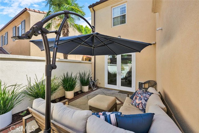 45 Modesto, Irvine CA: https://media.crmls.org/medias/93a35bd2-6bcf-4171-a094-e8edc4447d66.jpg