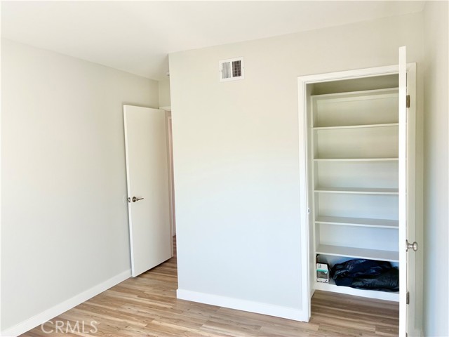 Detail Gallery Image 9 of 21 For 75 Maxine Ave, Oak View,  CA 93022 - 4 Beds | 2 Baths