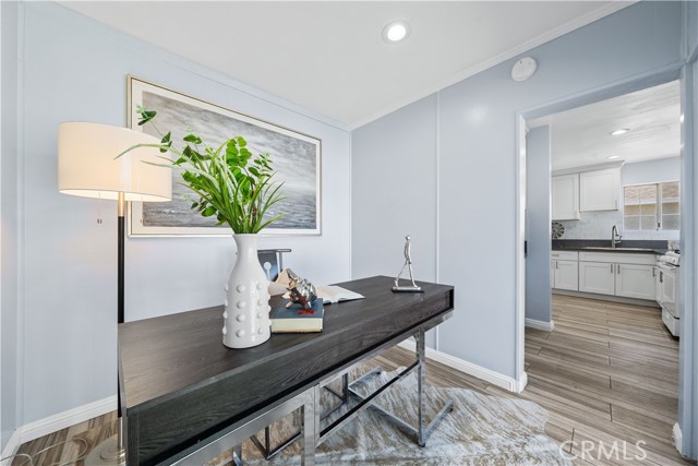 Detail Gallery Image 17 of 51 For 11433 Elmcrest, El Monte,  CA 91732 - 4 Beds | 4 Baths