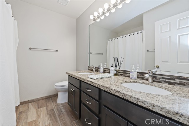 2162 Wild Canyon Drive, Colton CA: https://media.crmls.org/medias/93a4f1d8-2832-46f4-a5c4-4947f6361e37.jpg
