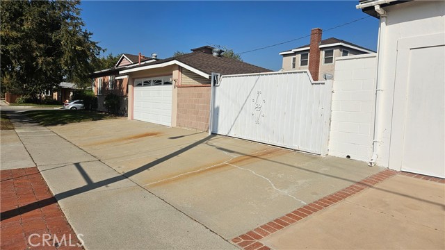 Detail Gallery Image 4 of 4 For 1322 Kornblum Ave, Torrance,  CA 90503 - 3 Beds | 2 Baths
