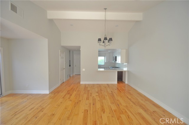 Detail Gallery Image 5 of 10 For 6 Acorn #28,  Irvine,  CA 92604 - 3 Beds | 2 Baths