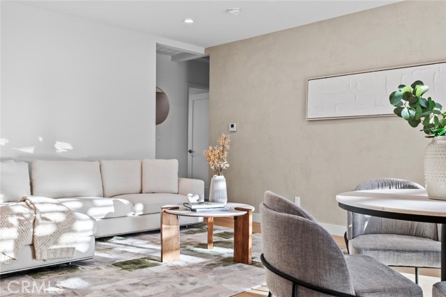 Detail Gallery Image 13 of 47 For 3141 N Frederic, Burbank,  CA 91504 - 3 Beds | 2 Baths