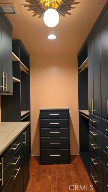 Detail Gallery Image 17 of 27 For 5000 Chimineas Ave, Tarzana,  CA 91356 - 3 Beds | 2 Baths