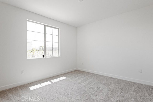 17744 Mcdowell Valley Drive, Riverside CA: https://media.crmls.org/medias/93a7066c-ac16-47da-80d7-337b53e05a5c.jpg