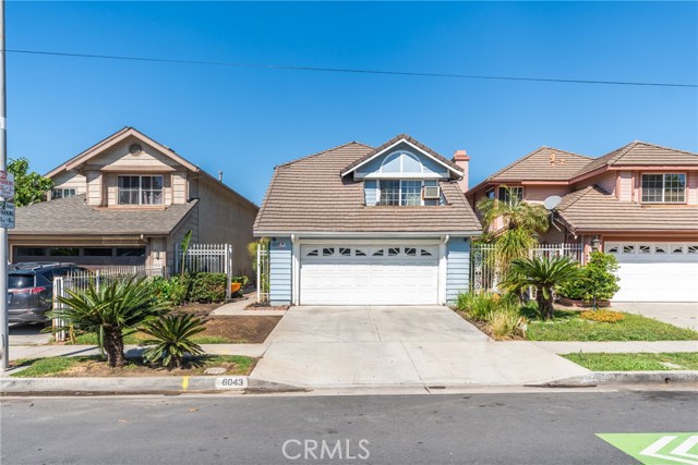 Detail Gallery Image 1 of 30 For 6043 Miles Ave, Huntington Park,  CA 90255 - 4 Beds | 3 Baths