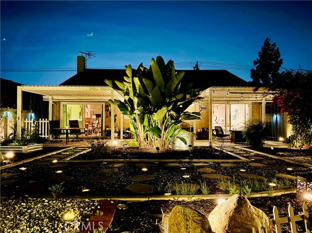 750 Lincoln Avenue, Diamond Bar CA: https://media.crmls.org/medias/93a74dba-2646-4275-82ea-fdde767ba8a8.jpg
