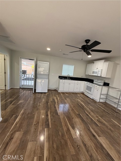 1848 Gretta Avenue, La Puente CA: https://media.crmls.org/medias/93a7ad4d-d467-4104-830e-371a570a3558.jpg
