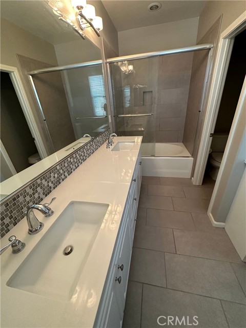 Detail Gallery Image 11 of 13 For 44110 Calle Luz, Temecula,  CA 92592 - 3 Beds | 2/1 Baths