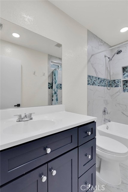 Detail Gallery Image 21 of 47 For 15505 via Cartagena St, Hesperia,  CA 92345 - 3 Beds | 2 Baths