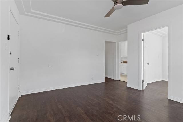 2227 E 112th Street, Los Angeles CA: https://media.crmls.org/medias/93a8c079-faa4-4dd3-919d-3d396b166c73.jpg